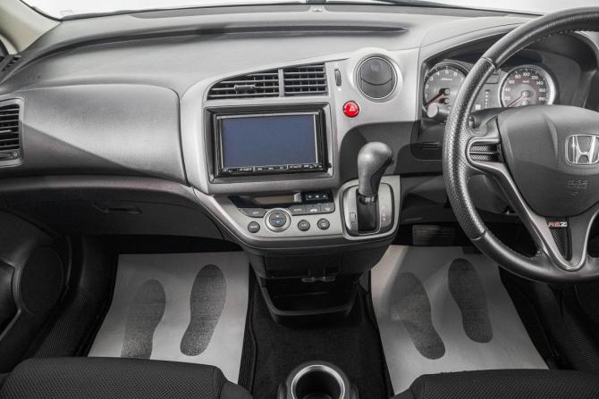 Honda Stream II с пробегом 2007 года, цена 1 269 000 рублей, 78000 км, компактвэн, Автокод Объявления