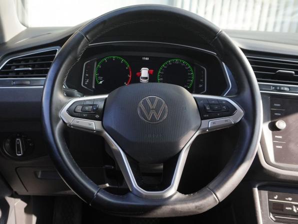 Volkswagen Tiguan II Рестайлинг с пробегом 2021 года, цена 3 347 000 рублей, 100473 км, внедорожник, Автокод Объявления