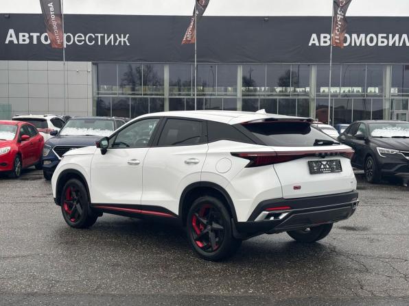 Omoda C5 I с пробегом 2023 года, цена 1 829 000 рублей, 30509 км, внедорожник, Автокод Объявления