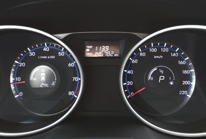 Hyundai ix35 I Рестайлинг с пробегом 2014 года, цена 1 320 000 рублей, 146782 км, внедорожник, Автокод Объявления