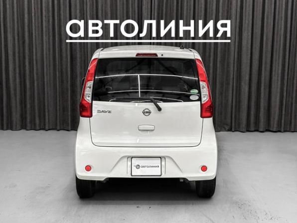 Nissan Dayz I Рестайлинг с пробегом 2017 года, цена 650 000 рублей, 88000 км, хэтчбек, Автокод Объявления