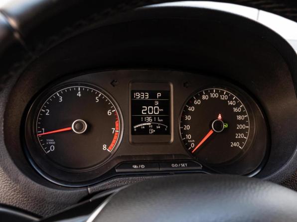 Volkswagen Polo V Рестайлинг с пробегом 2017 года, цена 1 289 000 рублей, 113611 км, седан, Автокод Объявления
