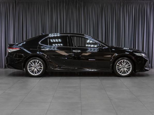 Toyota Camry VIII (XV70) с пробегом 2019 года, цена 3 249 000 рублей, 90237 км, седан, Автокод Объявления