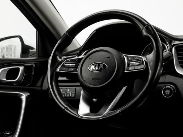 Kia Ceed III с пробегом 2021 года, цена 1 850 000 рублей, 82673 км, универсал, Автокод Объявления