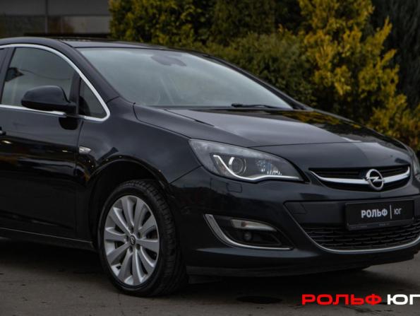 Opel Astra J Рестайлинг с пробегом 2013 года, цена 748 000 рублей, 178313 км, хэтчбек, Автокод Объявления