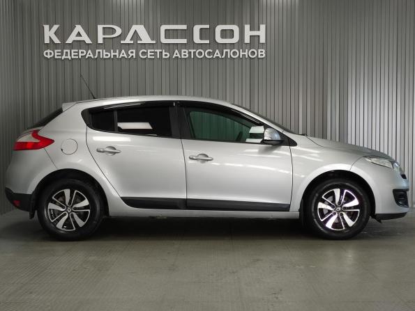 Renault Megane III Рестайлинг с пробегом 2012 года, цена 690 000 рублей, 145036 км, хэтчбек, Автокод Объявления