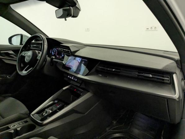 Audi A3 IV (8Y) с пробегом 2021 года, цена 2 370 000 рублей, 97019 км, седан, Автокод Объявления