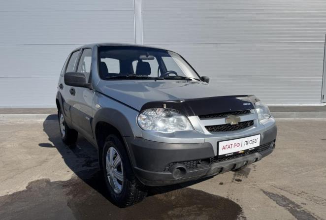 Chevrolet Niva I Рестайлинг с пробегом 2015 года, цена 505 000 рублей, 200000 км, внедорожник, Автокод Объявления