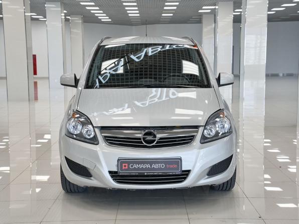 Opel Zafira B Рестайлинг с пробегом 2012 года, цена 674 000 рублей, 136831 км, компактвэн, Автокод Объявления
