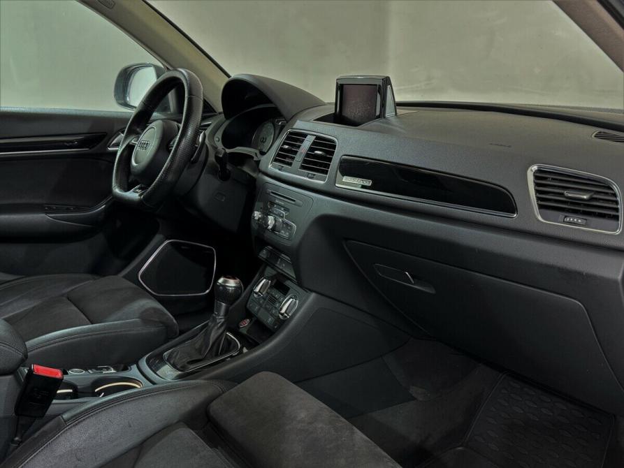 Audi Q3 I (8U) Москва  - изображение 15