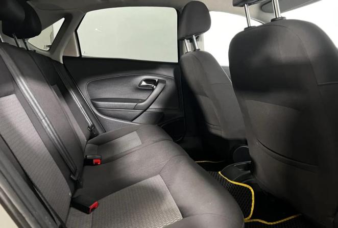 Volkswagen Polo V Рестайлинг с пробегом 2015 года, цена 745 000 рублей, 165730 км, седан, Автокод Объявления