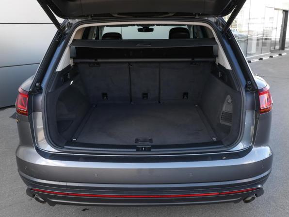 Volkswagen Touareg III с пробегом 2021 года, цена 7 398 000 рублей, 36100 км, внедорожник, Автокод Объявления