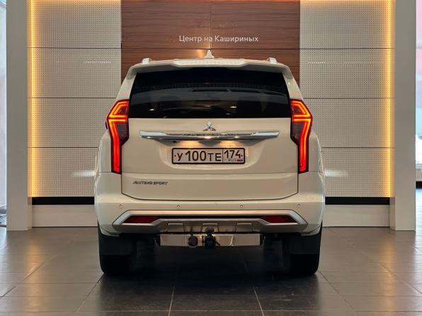 Mitsubishi Montero Sport III Рестайлинг с пробегом 2022 года, цена 4 099 000 рублей, 86799 км, внедорожник, Автокод Объявления