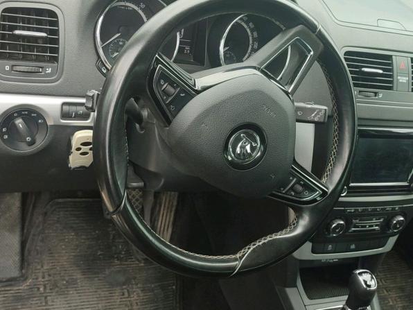 Skoda Yeti I Рестайлинг с пробегом 2016 года, цена 1 350 000 рублей, 159000 км, внедорожник, Автокод Объявления
