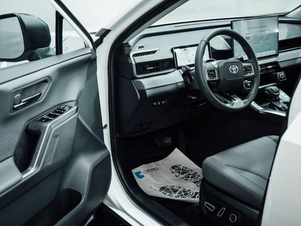 Новый Toyota RAV4 VI (XA60) 2026 года, цена 4 550 000 рублей, внедорожник, Автокод Объявления