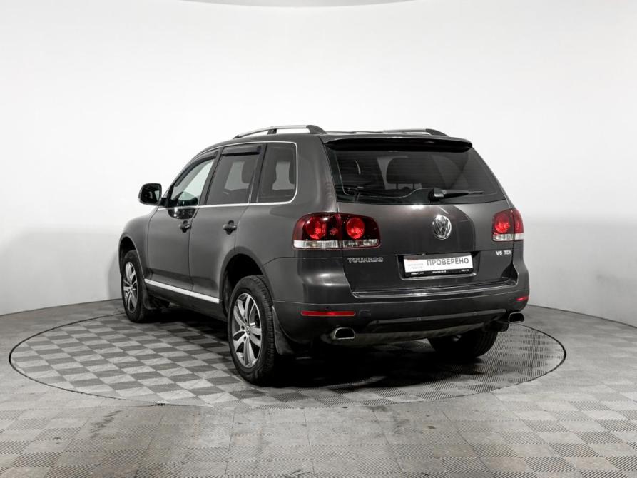 Volkswagen Touareg I Рестайлинг Санкт-Петербург  - изображение 7