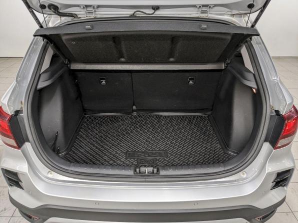 Kia Rio IV Рестайлинг с пробегом 2021 года, цена 1 870 000 рублей, 63873 км, хэтчбек, Автокод Объявления