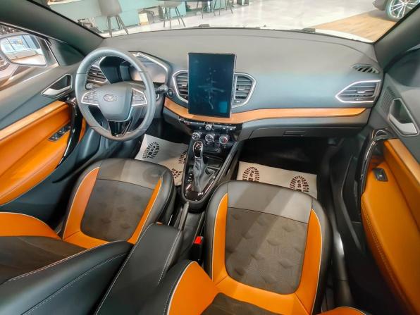 Lada (ВАЗ) Vesta I Рестайлинг (NG) с пробегом 2024 года, цена 1 481 800 рублей, 3686 км, универсал, Автокод Объявления