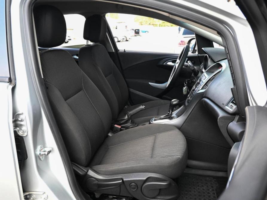 Opel Astra J Рестайлинг Новороссийск  - изображение 8