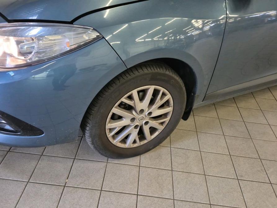Renault Fluence I Рестайлинг Санкт-Петербург  - изображение 2