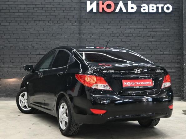 Hyundai Solaris I с пробегом 2011 года, цена 710 000 рублей, 229550 км, седан, Автокод Объявления