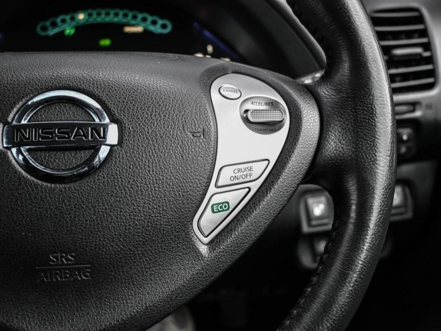 Nissan Leaf I (ZE0/AZE0) Новороссийск  - изображение 16