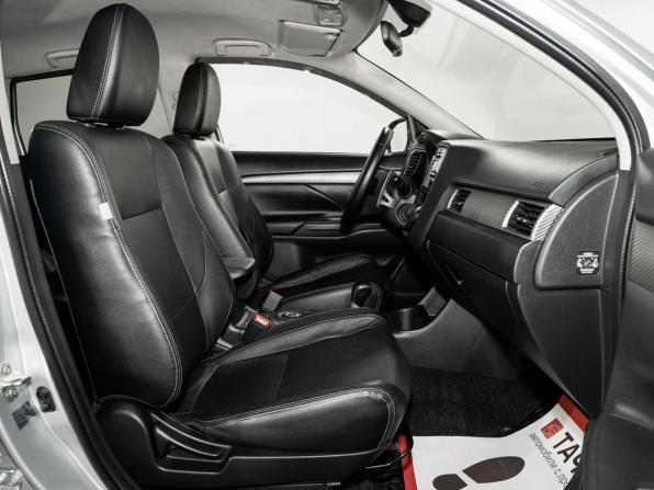 Mitsubishi Outlander III с пробегом 2013 года, цена 1 499 500 рублей, 170010 км, внедорожник, Автокод Объявления