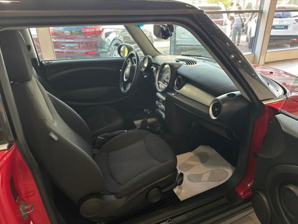 Mini Hatch II (R56) с пробегом 2009 года, цена 790 000 рублей, 170589 км, хэтчбек, Автокод Объявления