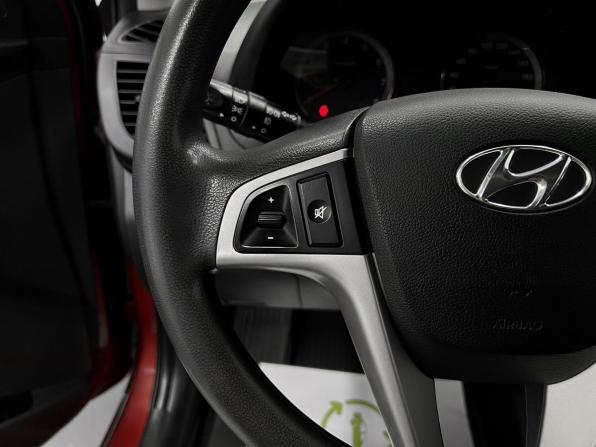 Hyundai Solaris I с пробегом 2014 года, цена 975 000 рублей, 144076 км, хэтчбек, Автокод Объявления