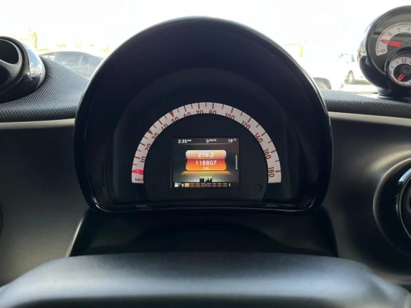 Smart Forfour II с пробегом 2016 года, цена 969 000 рублей, 118807 км, хэтчбек, Автокод Объявления