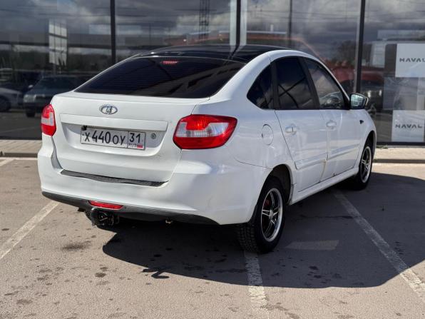 Lada (ВАЗ) Granta I с пробегом 2015 года, цена 280 000 рублей, 201000 км, лифтбек, Автокод Объявления