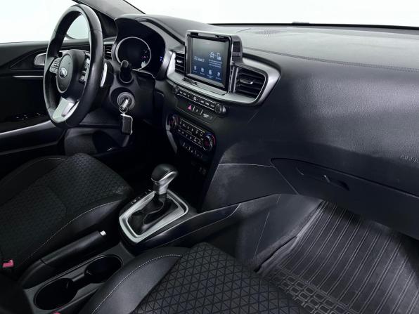 Kia Ceed III с пробегом 2019 года, цена 1 847 000 рублей, 75925 км, хэтчбек, Автокод Объявления