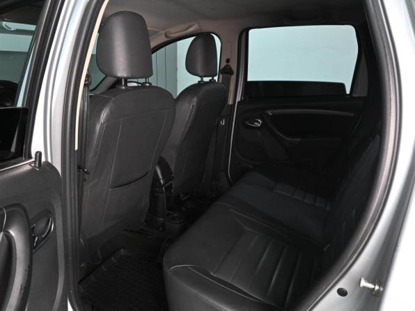 Renault Duster I Рестайлинг с пробегом 2018 года, цена 1 239 000 рублей, 166386 км, внедорожник, Автокод Объявления
