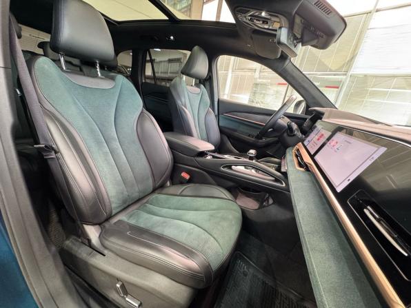 Geely Monjaro I с пробегом 2023 года, цена 3 270 000 рублей, 54911 км, внедорожник, Автокод Объявления