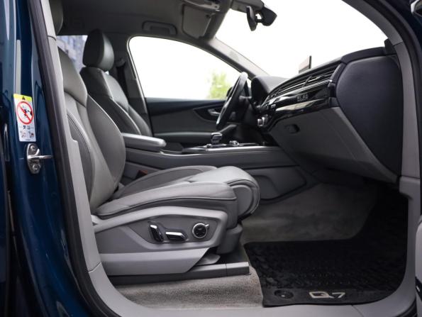 Audi Q7 II (4M) с пробегом 2019 года, цена 4 099 000 рублей, 201324 км, внедорожник, Автокод Объявления