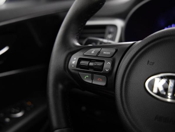 Kia Sorento III Prime с пробегом 2016 года, цена 2 399 000 рублей, 175644 км, внедорожник, Автокод Объявления