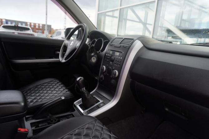 Suzuki Grand Vitara II Рестайлинг 2 с пробегом 2013 года, цена 1 319 000 рублей, 188373 км, внедорожник, Автокод Объявления