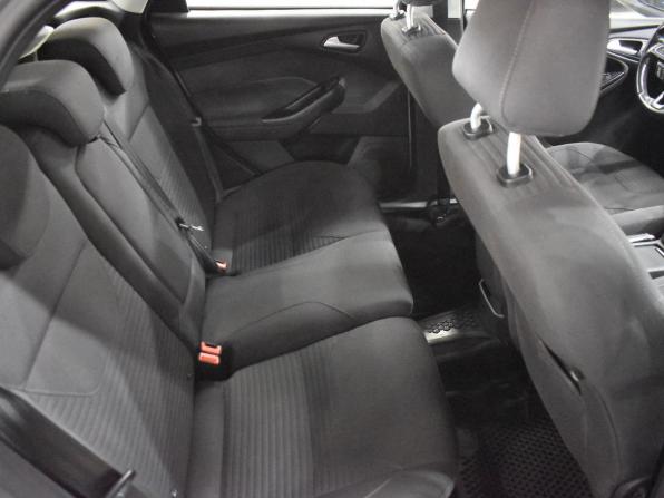 Ford Focus III Рестайлинг с пробегом 2017 года, цена 920 000 рублей, 122940 км, универсал, Автокод Объявления