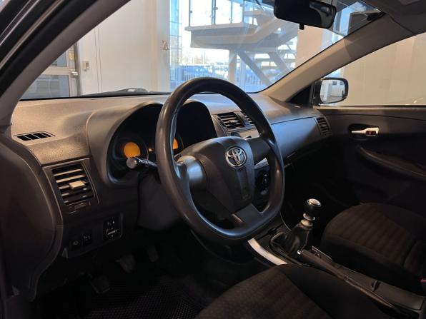 Toyota Corolla X (E140 E150) Рестайлинг с пробегом 2010 года, цена 819 000 рублей, 235646 км, седан, Автокод Объявления