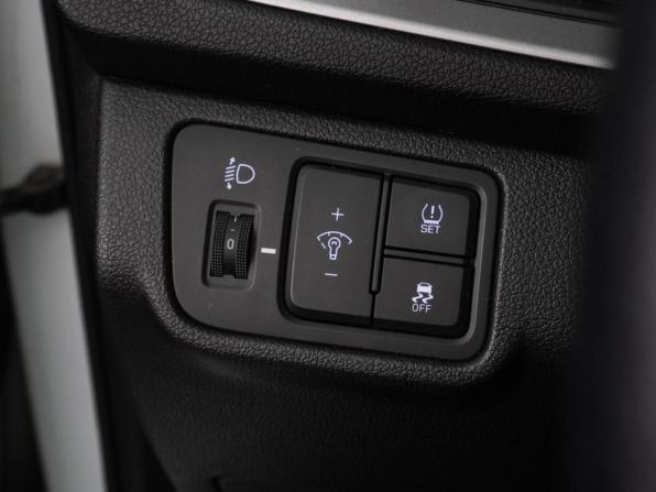 Hyundai Solaris II с пробегом 2017 года, цена 1 145 000 рублей, 120299 км, седан, Автокод Объявления