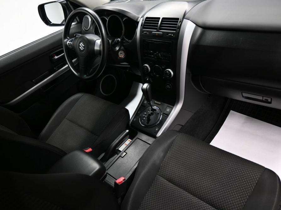 Suzuki Grand Vitara II Рестайлинг Тверь  - изображение 13