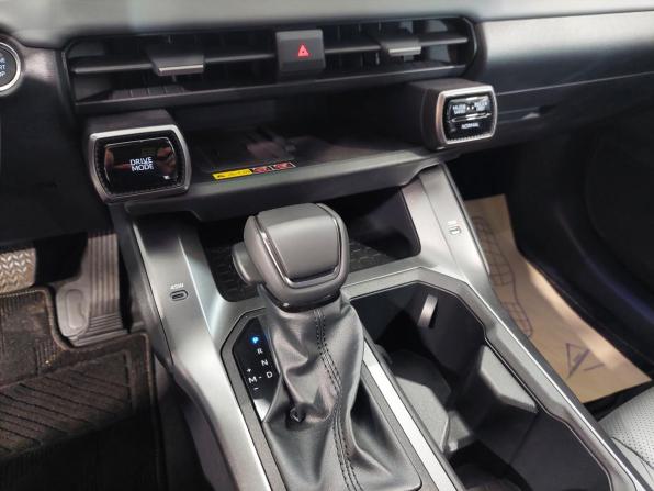 Toyota RAV4 VI (XA60) с пробегом 2026 года, цена 4 200 000 рублей, 8 км, внедорожник, Автокод Объявления