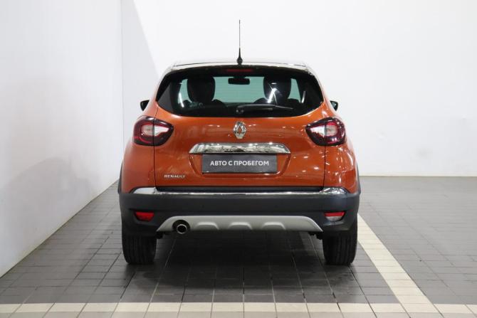 Renault Kaptur I с пробегом 2018 года, цена 1 109 000 рублей, 123841 км, внедорожник, Автокод Объявления