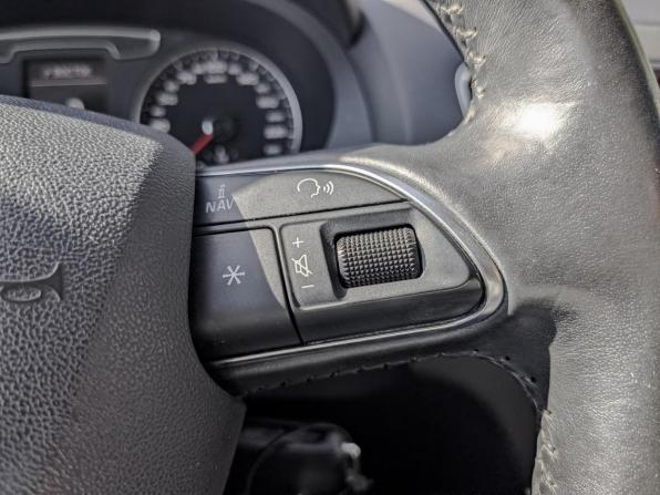 Audi Q3 I (8U) Рестайлинг с пробегом 2016 года, цена 1 880 000 рублей, 154664 км, внедорожник, Автокод Объявления