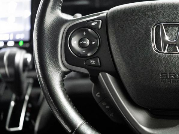 Honda Stepwgn V Рестайлинг с пробегом 2017 года, цена 2 299 500 рублей, 78450 км, минивэн, Автокод Объявления