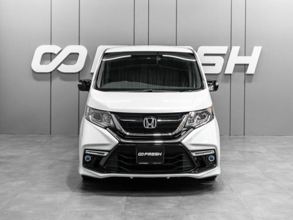 Honda Stepwgn V с пробегом 2017 года, цена 2 359 000 рублей, 77281 км, минивэн, Автокод Объявления