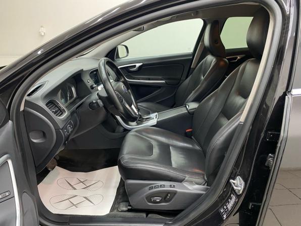Volvo S60 II Рестайлинг с пробегом 2014 года, цена 1 200 000 рублей, 234951 км, седан, Автокод Объявления