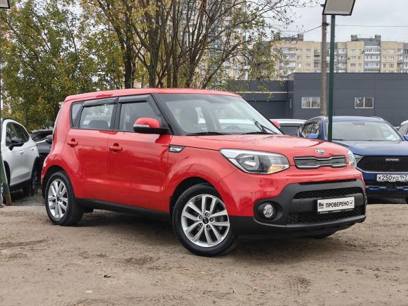 Kia Soul II Рестайлинг с пробегом 2018 года, цена 1 919 000 рублей, 28800 км, хэтчбек, Автокод Объявления