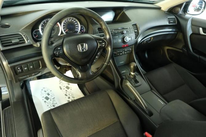 Honda Accord VIII с пробегом 2010 года, цена 1 499 000 рублей, 204000 км, седан, Автокод Объявления
