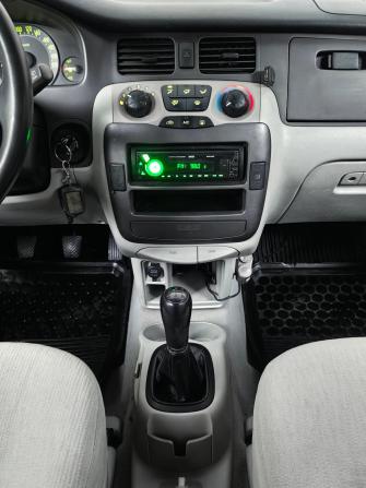 Hyundai Trajet I Рестайлинг с пробегом 2006 года, цена 484 000 рублей, 206331 км, минивэн, Автокод Объявления